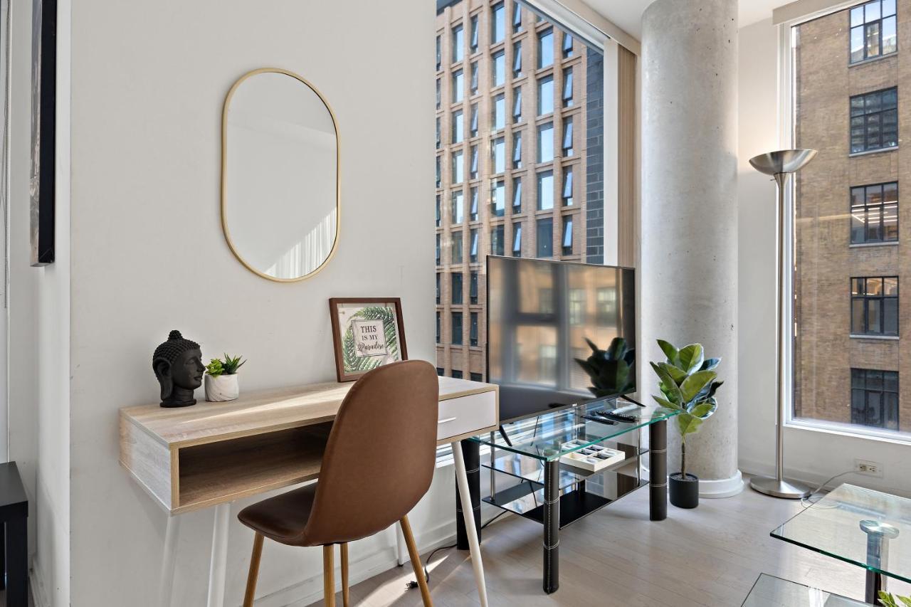 Modern Condo In The Heart Of Downtown Toronto Zewnętrze zdjęcie